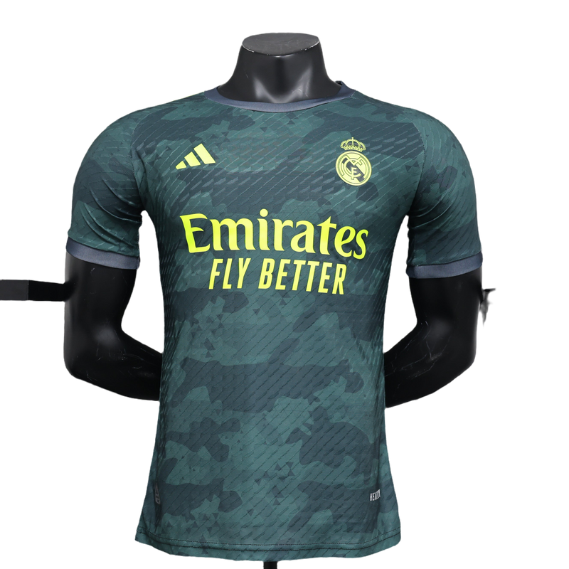 Camiseta-real-madrid-edición-limitada-verde-version-jugador