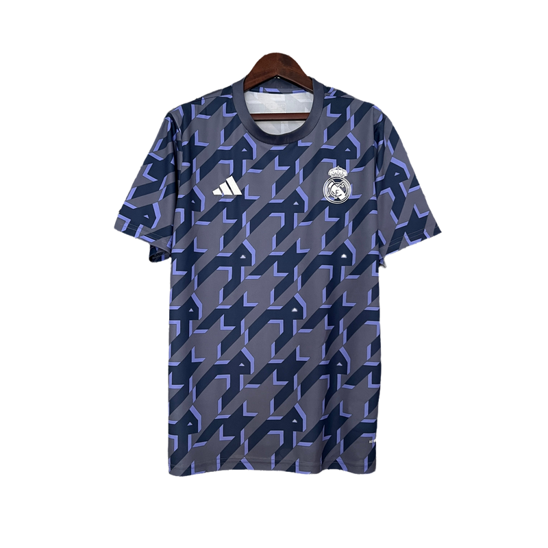 Camiseta-Real-madrid-calentamiento-24