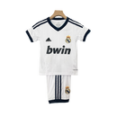 Camiseta-real-madrid-hombre-i-kit-infantil-blanco-2012-13-retro