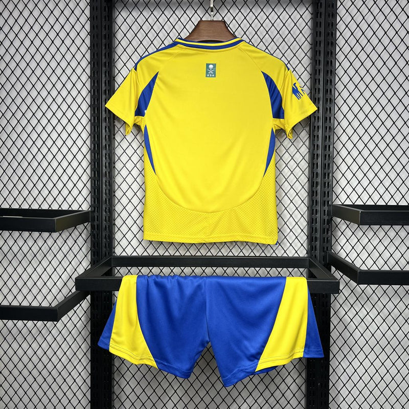 Al Nassr I 24/25 conjunto infantil amarillo - Al Nassr - 24/25 - Conjunto infantil - Amarillo - Fútbol - Equipamiento deportivo - Niños - Estilo.