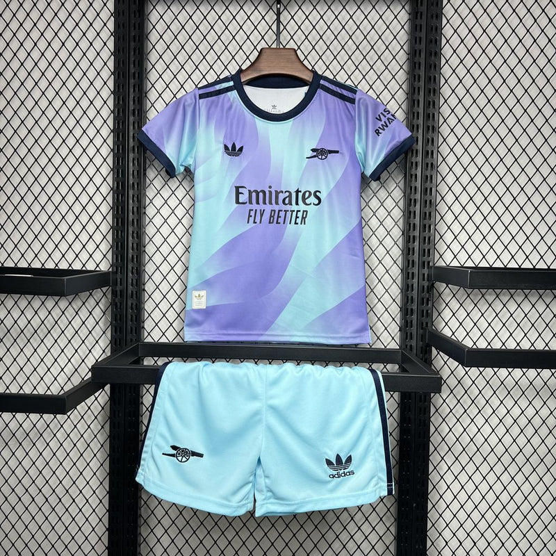 Arsenal III 24/25 conjunto infantil - Arsenal - 24/25 - Conjunto infantil - Fútbol - Equipamiento deportivo - Niños - Estilo.