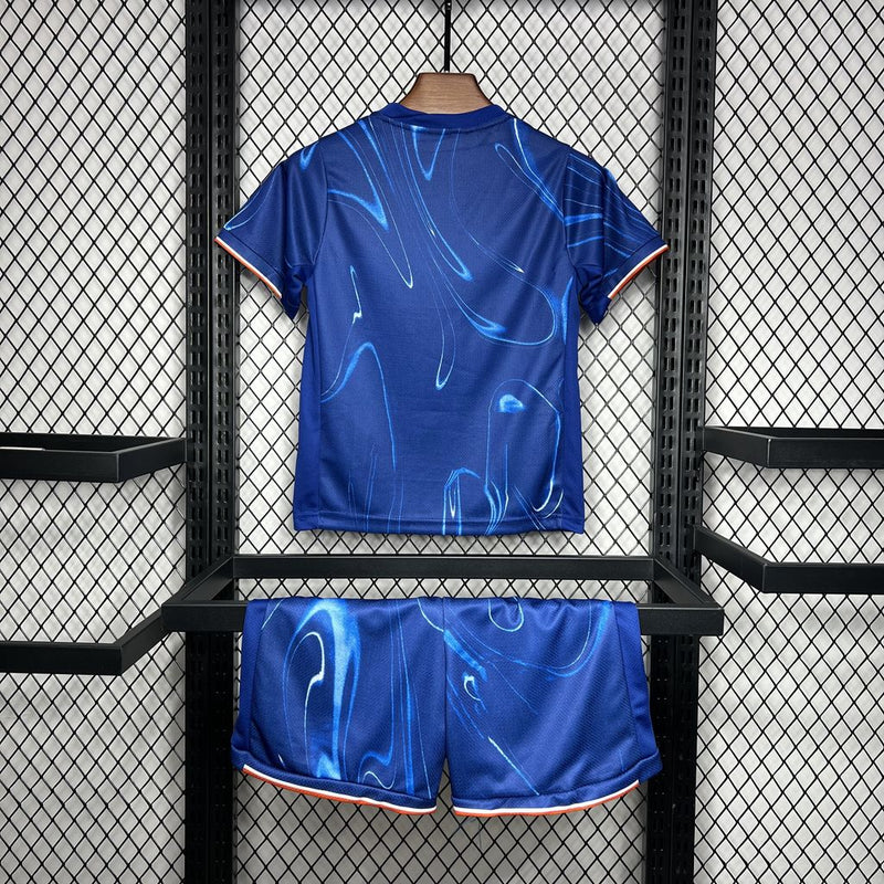 Camiseta Chelsea I 24/25 conjunto infantil azul - Camiseta - Chelsea - 24/25 - Conjunto infantil - Azul - Fútbol - Equipamiento deportivo - Niños - Estilo.