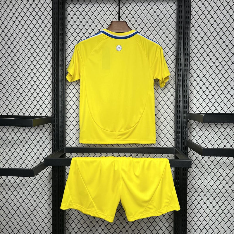 Camiseta Leeds United II 24/25 conjunto infantil amarillo - Camiseta - Leeds United - 24/25 - Conjunto infantil - Amarillo - Fútbol - Equipamiento deportivo - Niños - Estilo.