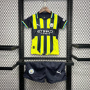Camiseta Manchester City II 24/25 conjunto infantil amarillo negro - Camiseta - Manchester City - 24/25 - Conjunto infantil - Amarillo - Negro - Fútbol - Equipamiento deportivo - Niños - Estilo.