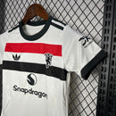 Camiseta Manchester United III 24/25 conjunto infantil blanca - Camiseta - Manchester United - 24/25 - Conjunto infantil - Blanca - Fútbol - Equipamiento deportivo - Niños - Estilo.