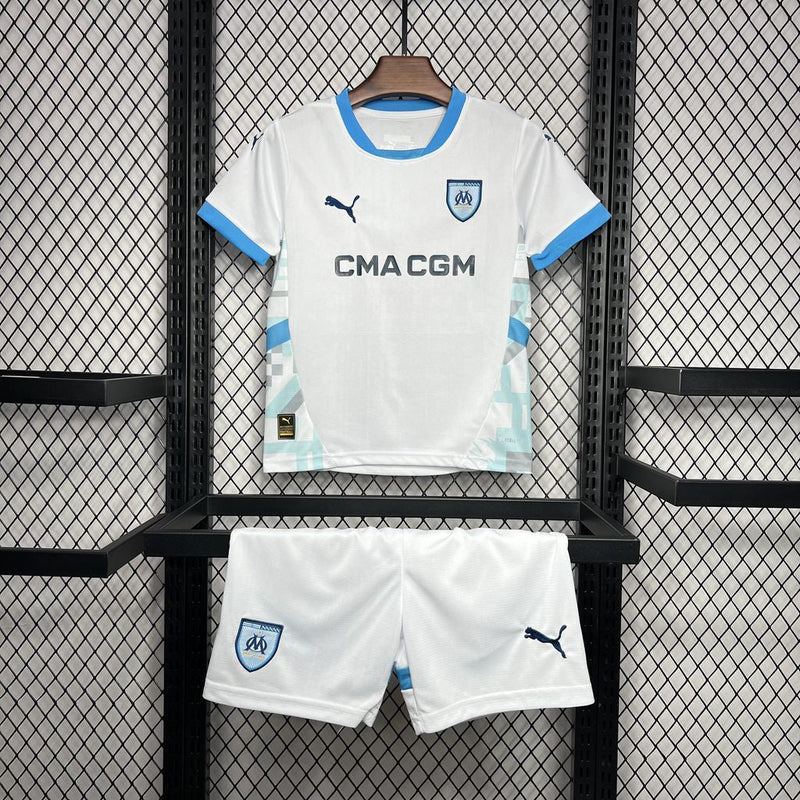 Camiseta Olympique de Marseille I 24/25 conjunto infantil blanco - Camiseta - Olympique de Marseille - 24/25 - Conjunto infantil - Blanco - Fútbol - Equipamiento deportivo - Niños - Estilo.