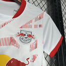 Camiseta RB Leipzig I 24/25 conjunto infantil blanca - Camiseta - RB Leipzig - 24/25 - Conjunto infantil - Blanca - Fútbol - Equipamiento deportivo - Niños - Estilo.