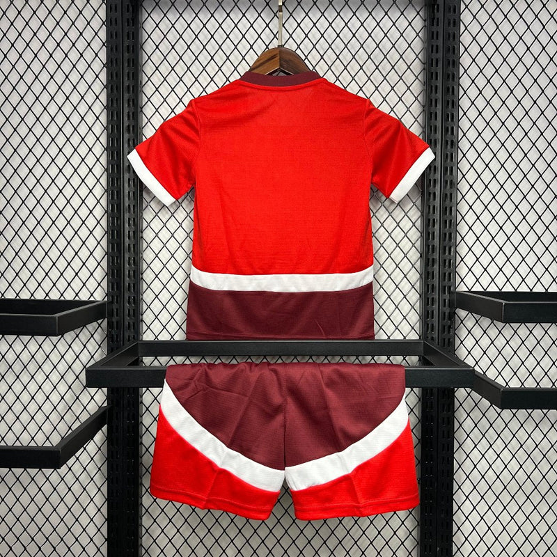 Camiseta Suiza I Euro 2024 conjunto infantil rojo - Camiseta - Suiza - Euro 2024 - Conjunto infantil - Rojo - Fútbol - Equipamiento deportivo - Niños - Estilo.