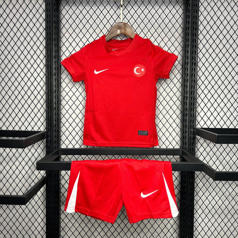 Camiseta Turquía II Euro 2024 conjunto infantil rojo - Camiseta - Turquía - Euro 2024 - Conjunto infantil - Rojo - Fútbol - Equipamiento deportivo - Niños - Estilo.