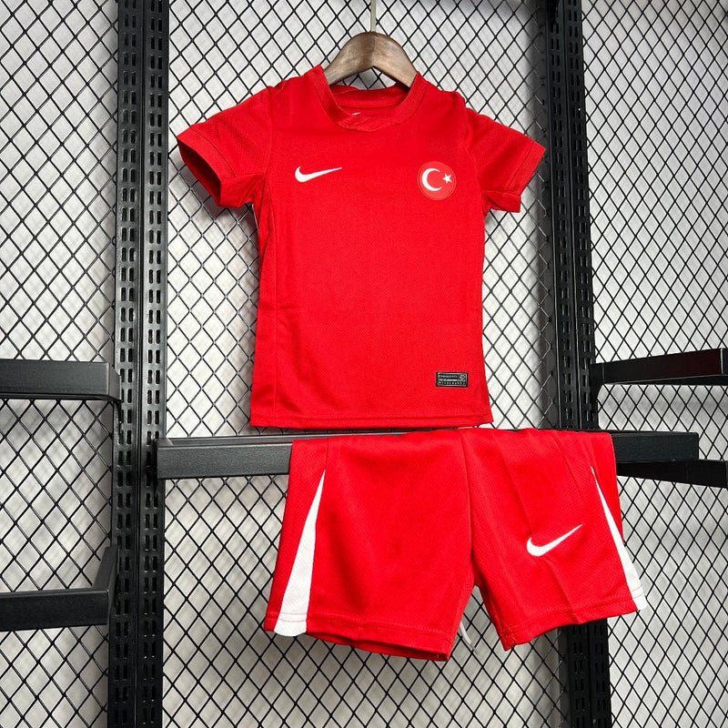 Camiseta Turquía II Euro 2024 conjunto infantil rojo - Camiseta - Turquía - Euro 2024 - Conjunto infantil - Rojo - Fútbol - Equipamiento deportivo - Niños - Estilo.