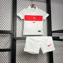 Camiseta Turquía I Euro 2024 conjunto infantil blanca - Camiseta - Turquía - Euro 2024 - Conjunto infantil - Blanca - Fútbol - Equipamiento deportivo - Niños - Estilo.