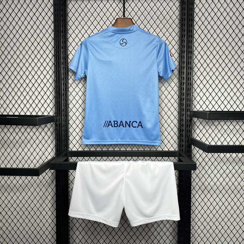 Conjunto infantil Celta de Vigo 2024/25 - Azul - Infantil - Celta de Vigo - Temporada 2024-2025 - Fútbol - Equipamiento deportivo - Niños - Estilo.