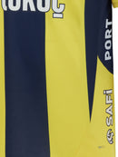 Fenerbahçe 2024/2025 - Camiseta titular Fenerbahçe - Superliga de Turquía - Diseño clásico - Detalles modernos - Amarillo - Azul marino - Gola redonda - Escudo del Fenerbahçe - Identidad del club - Historia del club - Elementos clásicos - Detalles modernos.