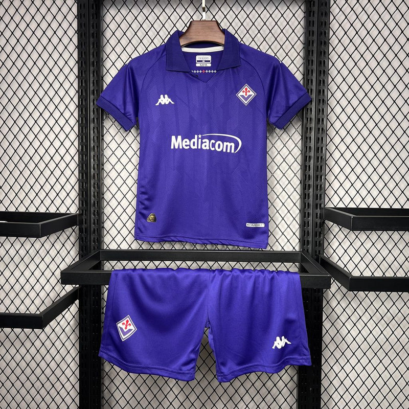Fiorentina I 24/25 conjunto infantil morado - Fiorentina - 24/25 - Conjunto infantil - Morado - Fútbol - Equipamiento deportivo - Niños - Estilo