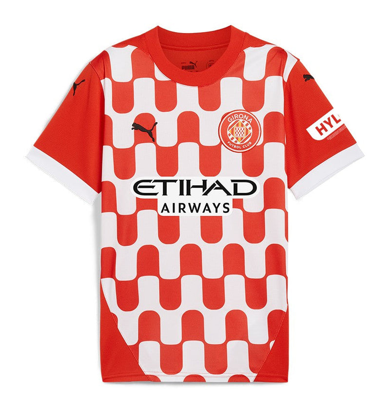 Girona FC 20242025 - Camiseta Girona - Uniforme titular Girona - Puma Girona - La Liga EA Sports - Diseño corbatas - Azul royal - Franjas verticales blancas - Ikurriña - Escudo del Girona FC - Felino de Puma - Tecnologías innovadoras - Identidad del club - Pasión de los aficionados - Comodidad - Rendimiento