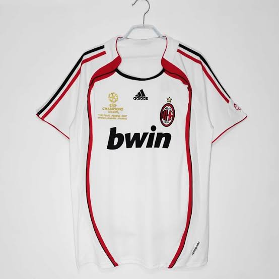 MILAN II 06/07 HOMBRE (RETRO)