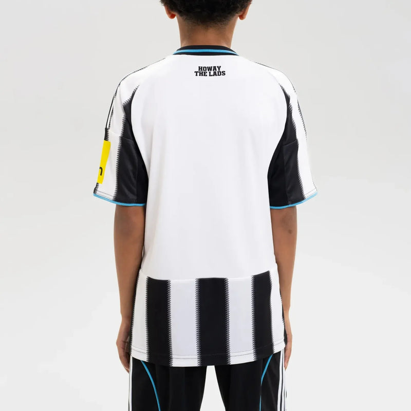 NEWCASTLE I 25/26 CONJUNTO INFANTIL