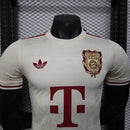 CAMISETA BAYERN MUNICH 125th CUMPLEAÑOS BLANCA 25/26 HOMBRE (VERSIÓN JUGADOR)