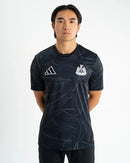 NEWCASTLE PRE PARTIDO II 24/25 HOMBRE