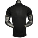 LIVERPOOL EDICIÓN ESPECIAL VIII NEGRA 25/26 HOMBRE (VERSIÓN JUGADOR)