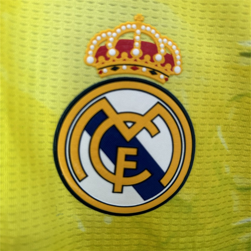 REAL MADRID EDICIÓN ESPECIAL AMARILLA 25/26