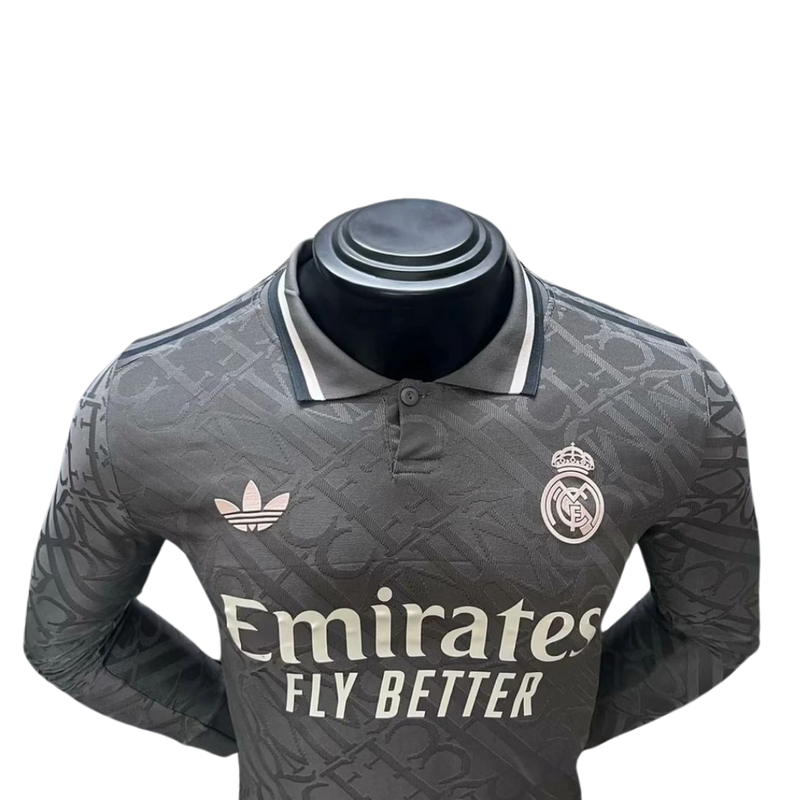 Real Madrid III 24/25 hombre gris manga larga versión jugador - Real Madrid - 24/25 - Hombre - Gris - Manga larga - Versión jugador - Fútbol - Equipamiento deportivo - Estilo.