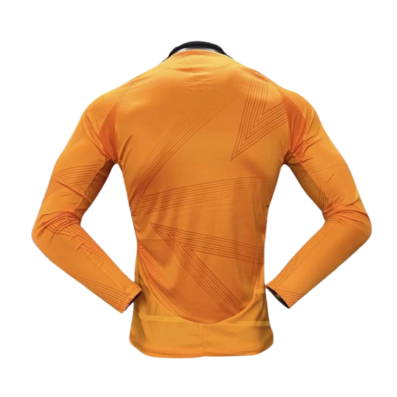 Real Madrid II 24/25 naranja hombre manga larga versión jugador - Real Madrid - 24/25 - Naranja - Hombre - Manga larga - Versión jugador - Fútbol - Equipamiento deportivo - Estilo.
