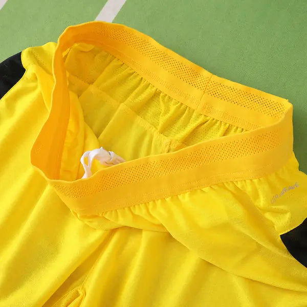 PANTALONES CORTOS BORUSSIA DORTMUND I 25/26 VERSIÓN JUGADOR