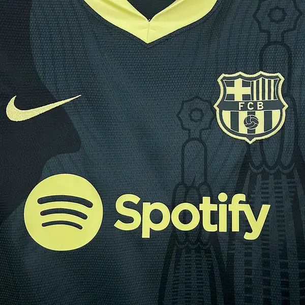 BARCELONA 24 25 ENTRENAMIENTO III HOMBRE