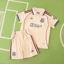 AJAX III 25/26 EQUIPACIÓN PARA NIÑOS