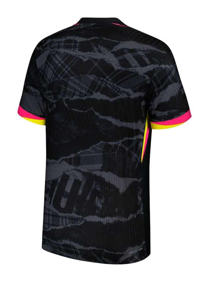 tercera-camiseta-chelsea-2024-2025 - camiseta-chelsea-2024-tercera-equipación - comprar-camiseta-chelsea-online - camiseta-chelsea-fútbol-2024 - camiseta-chelsea-gris-y-negra - camiseta-chelsea-tercera-2024 - camisetas-de-fútbol-chelsea - fút-emotion-camisetas-de-fútbol - tienda-de-camisetas-chelsea - camisetas-de-fútbol-baratas-españa - tercera-equipación-chelsea-24-25
