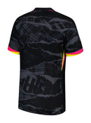tercera-camiseta-chelsea-2024-2025 - camiseta-chelsea-2024-tercera-equipación - comprar-camiseta-chelsea-online - camiseta-chelsea-fútbol-2024 - camiseta-chelsea-gris-y-negra - camiseta-chelsea-tercera-2024 - camisetas-de-fútbol-chelsea - fút-emotion-camisetas-de-fútbol - tienda-de-camisetas-chelsea - camisetas-de-fútbol-baratas-españa - tercera-equipación-chelsea-24-25
